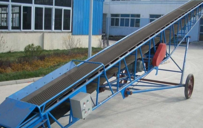 帶式輸送機(jī)都有哪些部分組成？